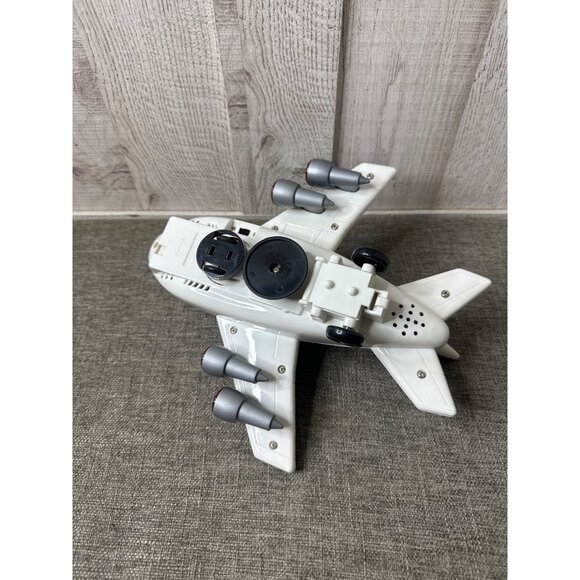 Vintage Sonic Jumbo Jet Toy Airplane With Lights & Sounds HK 627 White Blue - Picture 5 of 9